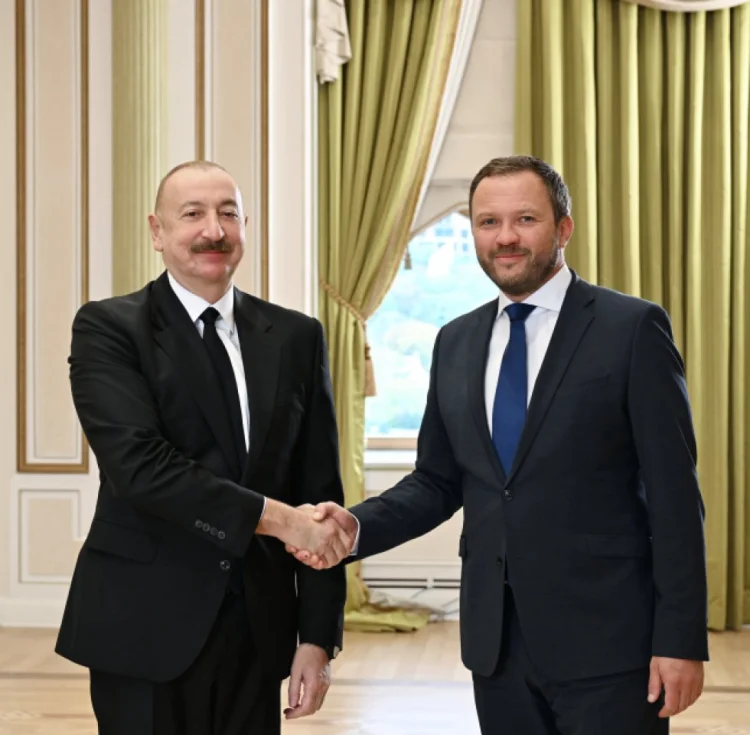 İlham Əliyev Estoniyanın xarici işlər nazirini qəbul edib