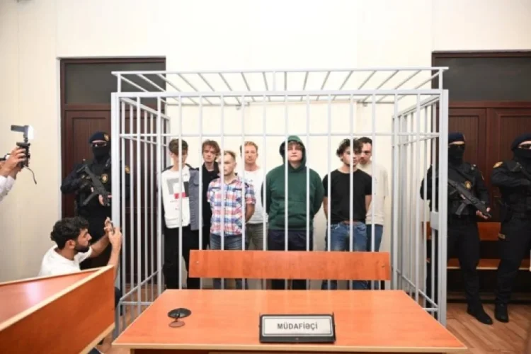 Rusiya vətəndaşlarından ibarət dəstə üzvləri barədə qərar