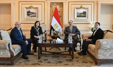 Sahibə Qafarova Misirdə səfərdədir