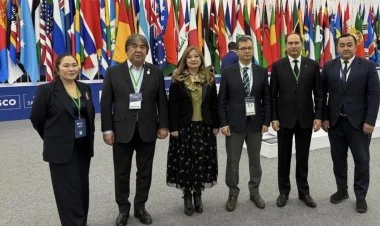 UNESCO Dünya Türkdilli Ailə Gününü Təsis Edir