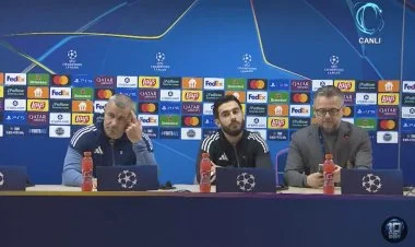 Qurban Qurbanovun "Çelsi ilə" oyun öncəsi mətbuat konfransı