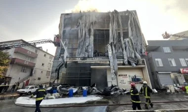 Türkiyədə ətir anbarında yanğın baş verib, ölənlər var