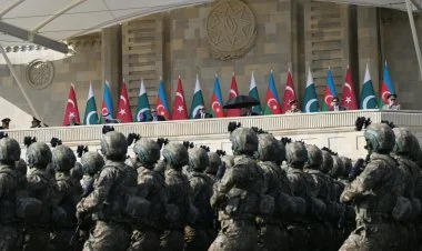 Zəfərimizin ildönümü: Hərbi parad VİDEO / YENİLƏNİB