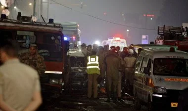 Nyu-Dehlidə dəhşətli parlayış: 8 ölü, 10-dan çox yaralı FOTO