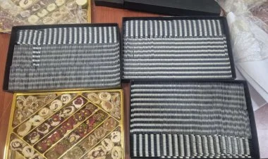 Şirniyyat qutularında gizlədilən dərmanlar aşkar edilib