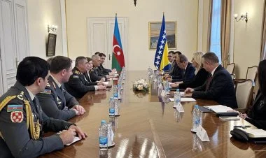 Azərbaycan müdafiə naziri Bosniya və Herseqovinadadır FOTO