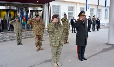 Zakir Həsənov Aİ Komandanlığında olub