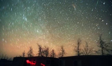 “Leonid” meteor yağışı pik həddədir