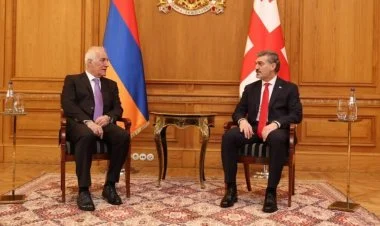 Ermənistan prezidenti Vahaqn Xaçaturyan Gürcüstana gəlib