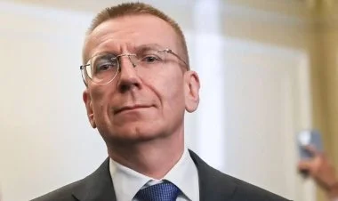 Latviya Rusiyaya aparan dəmir yollarını sökmək istəyir