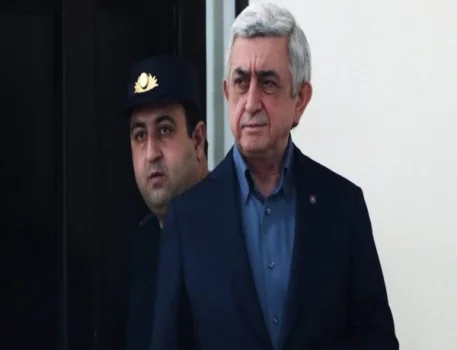 Serj Sarkisyanın Ermənistandan çıxışına yenə icazə verilmədi