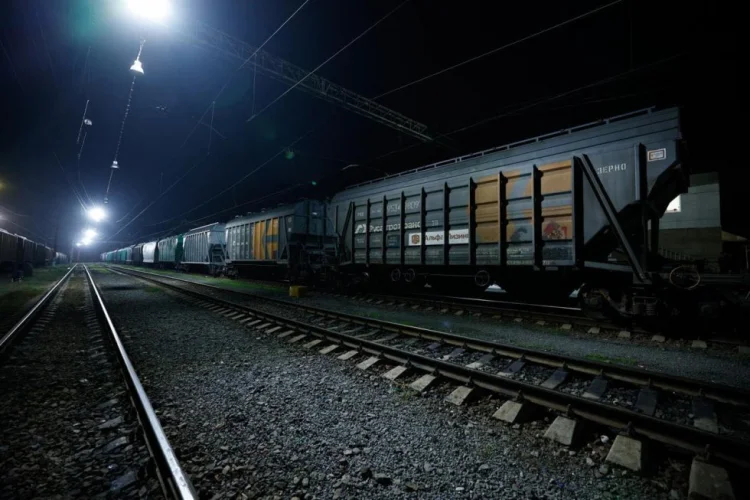 Gecə Rusiya buğdası ilə yüklənmiş qatar Ermənistana çatıb