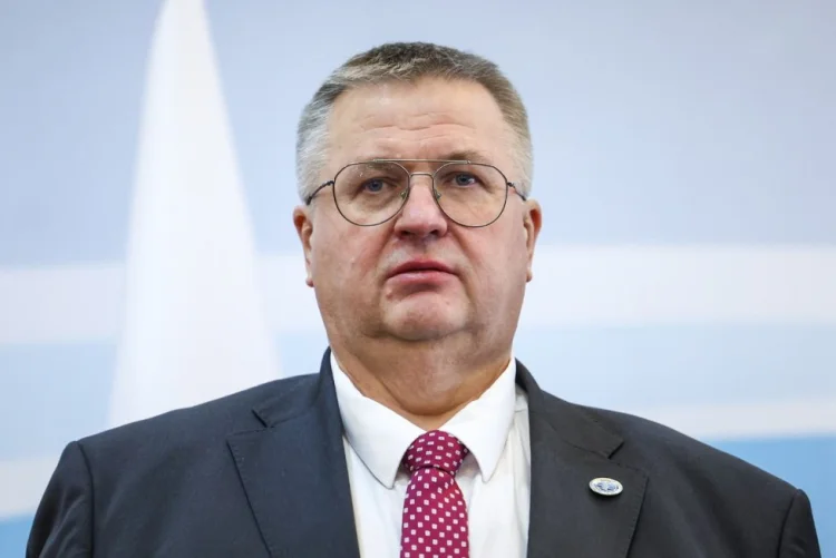 Overçuk Bakı və İrəvandan olan həmkarlarına təşəkkür edib