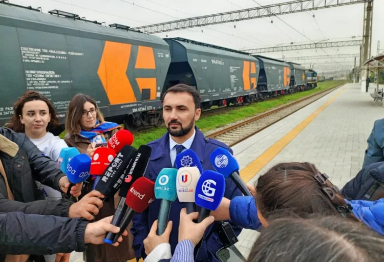Ərazimizdən Ermənistana yükdaşımalar davam edəcək
