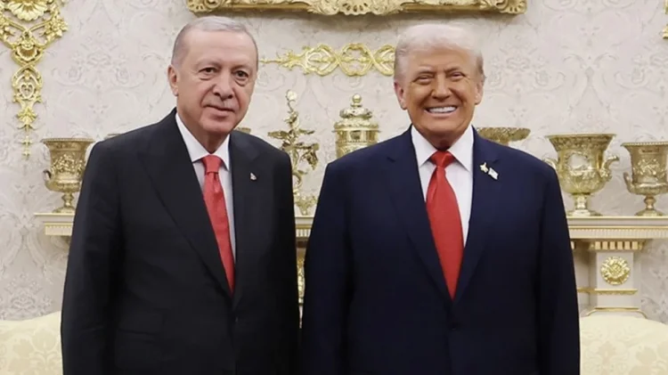 Tramp Ərdoğanı güclü orduya malik böyük lider adlandırıb