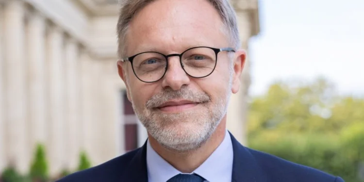 Fransa Gürcüstanda da aranı qarışdırmaq istəyir