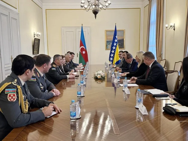 Azərbaycan müdafiə naziri Bosniya və Herseqovinadadır FOTO