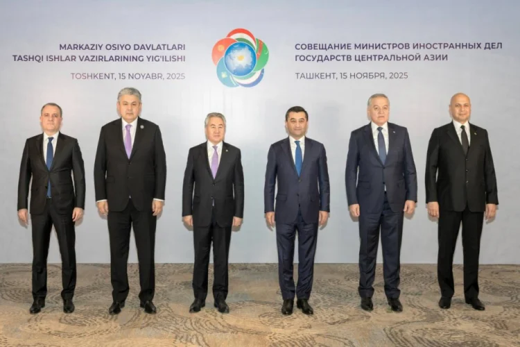 Bayramov ilk dəfə Mərkəzi Asiya XİN rəhbərlərinin görüşündə