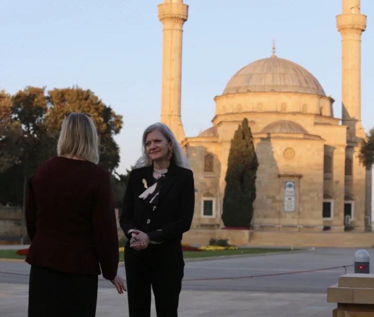 ABŞ Dövlət katibinin müavini Azərbaycandan razı gedib