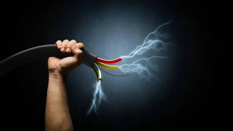 Bakıda restoranda 4 nəfəri elektrik cərəyanı vuraraq öldürüb