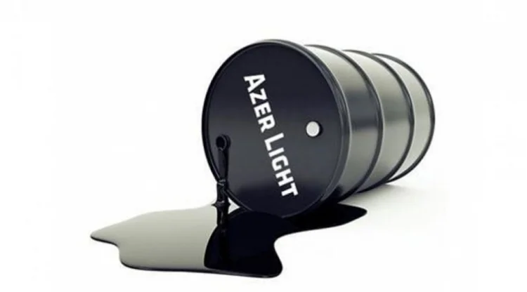 Azərbaycan nefti ucuzlaşıb