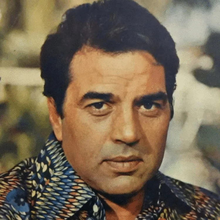 Məşhur hind aktyoru Dharmendra vəfat edib