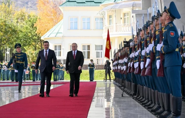 Putin Qırğızıstana dövlət səfərinə gedib