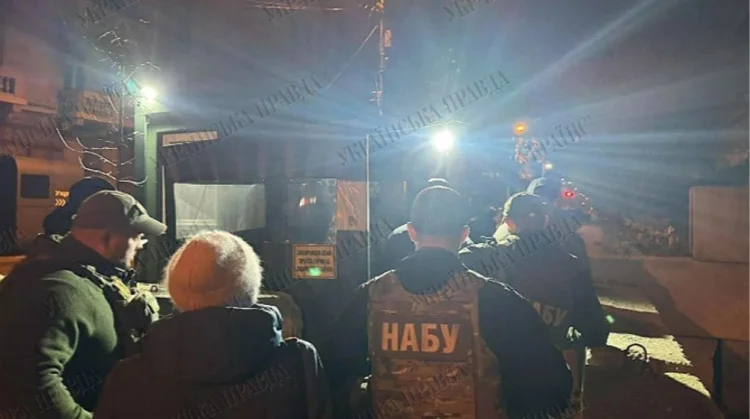 Zelenskinin Ofis rəhbəri Yermakıin mənzilində axtarış olub