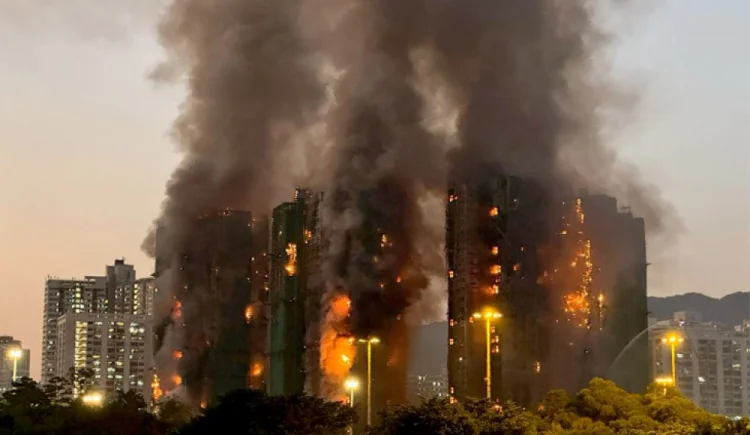 Honq Konqdakı yanğınla bağlı 11 nəfər həbs olunub