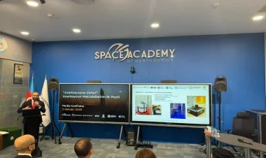 Azərbaycan orbitə "Zəfər" peyki buraxıb