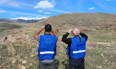 İrəvan və Brüssel sərhəddə "binokl-şou"nu davam etdirəcəklər