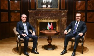 Ceyhun Bayramov və Hakan Fidan arasında Vyanada görüş olub