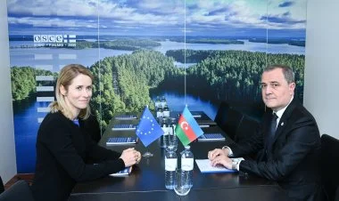 Ceyhun Bayramov Kaya Kallas ilə görüşüb