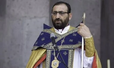 Ermənistanda arxiyepiskop iki ay müddətinə həbs edilib