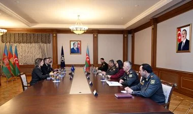 Zakir Həsənov NATO nümayəndəsi ilə görüşüb