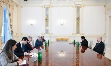 İlham Əliyev Böyük Britaniyanın ticarət elçisini qəbul edib
