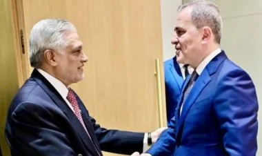 Azərbaycan və Pakistan XİN rəhbərləri görüşüblər