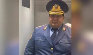 Bəylər Eyyubovun general qardaşı oğlu işdən çıxarıldı