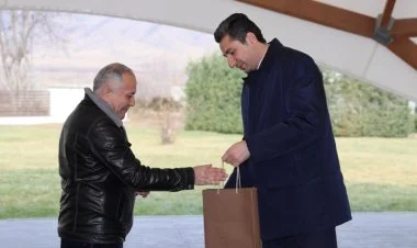 Növbəti köç karvanı Təzəbinə və Seyidbəyli kəndlərinə çatıb