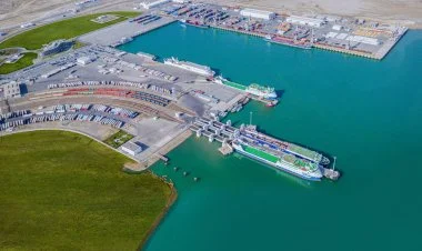 Bakı Limanında konteyner aşırması rekord vurub