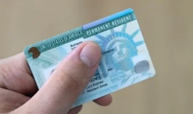 ABŞ “green card”la ölkəyə gəlişi dayandırır