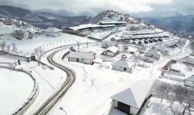 Sabah bəzi rayonlara qar yağacaq