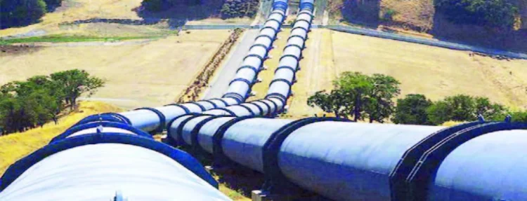 Azərbaycanın neft kəmərlərindən əldə etdiyi gəlir azalıb