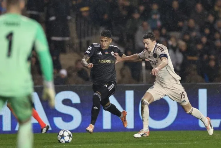 “Qarabağ”  “Ayaks”a 2:4 hesabı ilə məğlub oldu