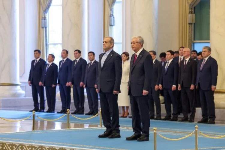 İran Prezidenti Məsud Pezeşkian Qazaxıstana səfər edir