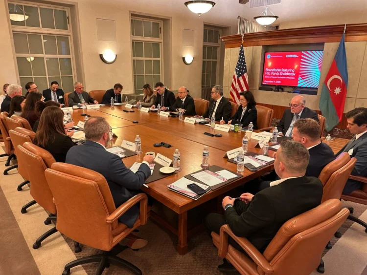 Energetika naziri Şahbazov ABŞ-da bir sira görüşlər keçirir