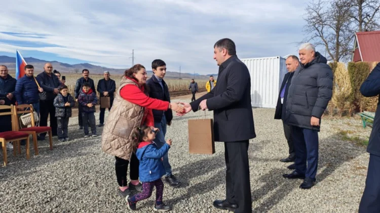 Köç Badara, Daşbulaq, Vəngli və Kolatağa çatıb