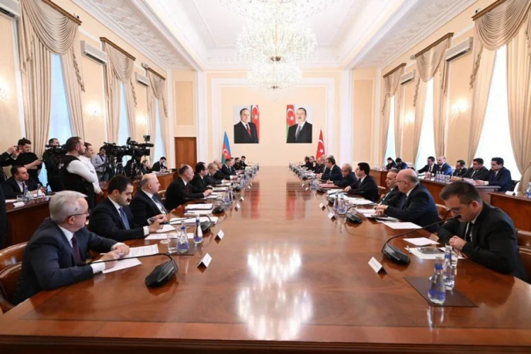 Bakı və Ankara iqtisadi əməkdaşlıq planını təsdiqlədilər