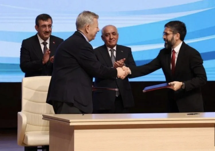 SOCAR Türkiyədə 225 milyon dollara Elektrik Stansiyası aldı