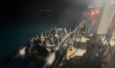 İzmir sahillərində 74 qanunsuz miqrant saxlanılıb